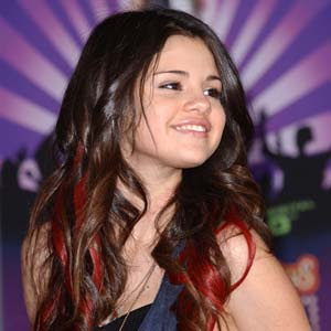 Selena Gomez - Who Says Lyrics | Letras | Lirik | Tekst | Text | Testo | Paroles - Source: mp3junkyard.blogspot.com