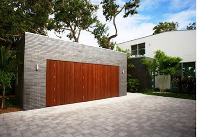 pintu garasi minimalis modern
