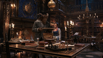 Image of Emma Watson and Dan Stevens in Beauty and the Beast (2017)