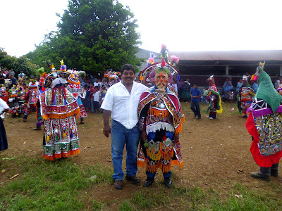 Administración Municipal 2012-2016: COSTUMBRES Y TRADICIONES BAILE DE