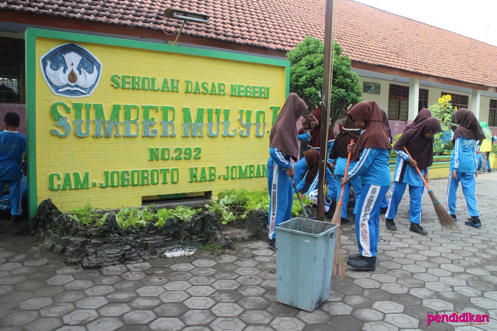 SDN Sumbermulyo I Jogoroto Selanggarakan Jumat Pasaran
