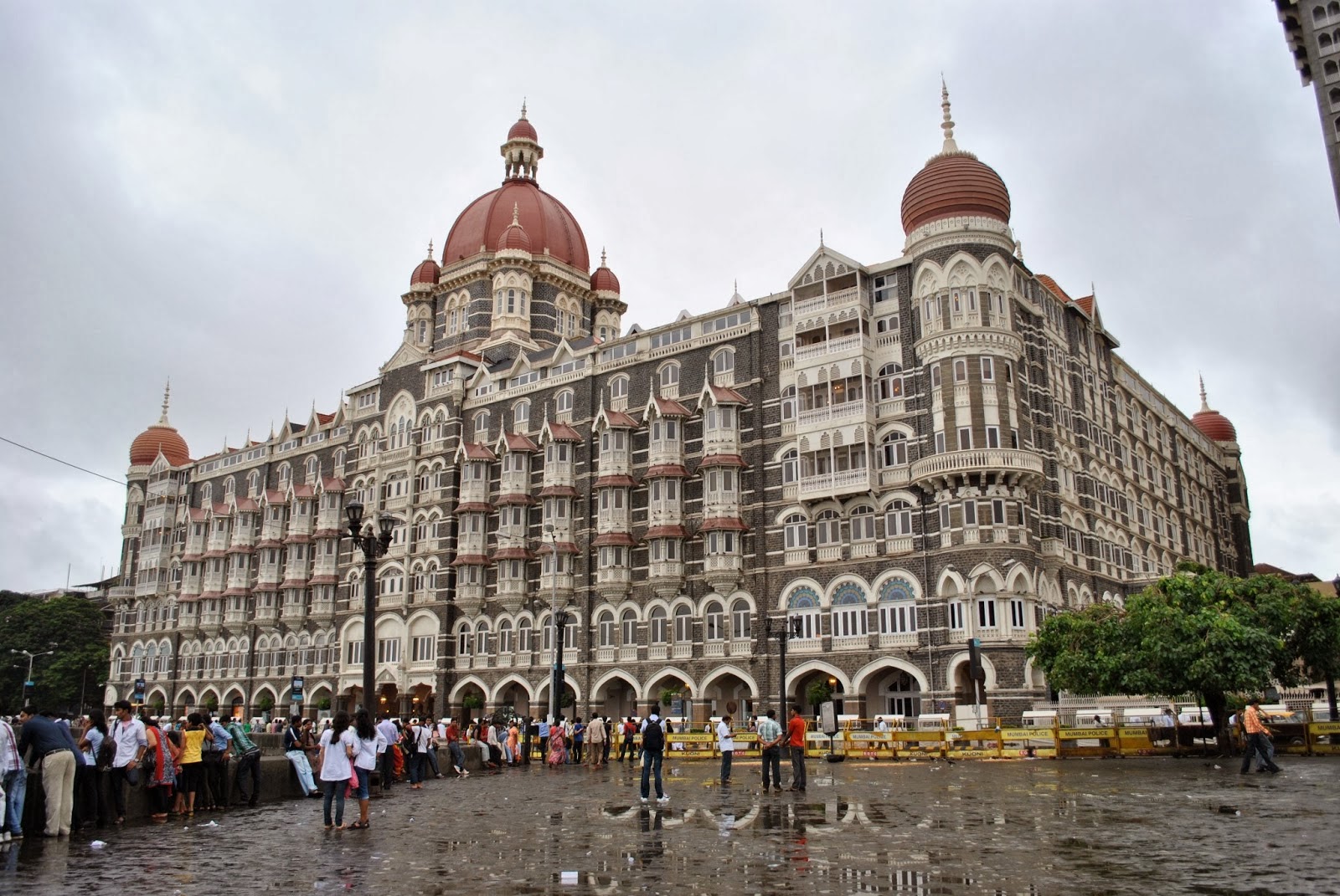 The Taj Mahal Hotel Mumbai HD Wallpapers ~ WUSA-9-wallpaperssea-andpop