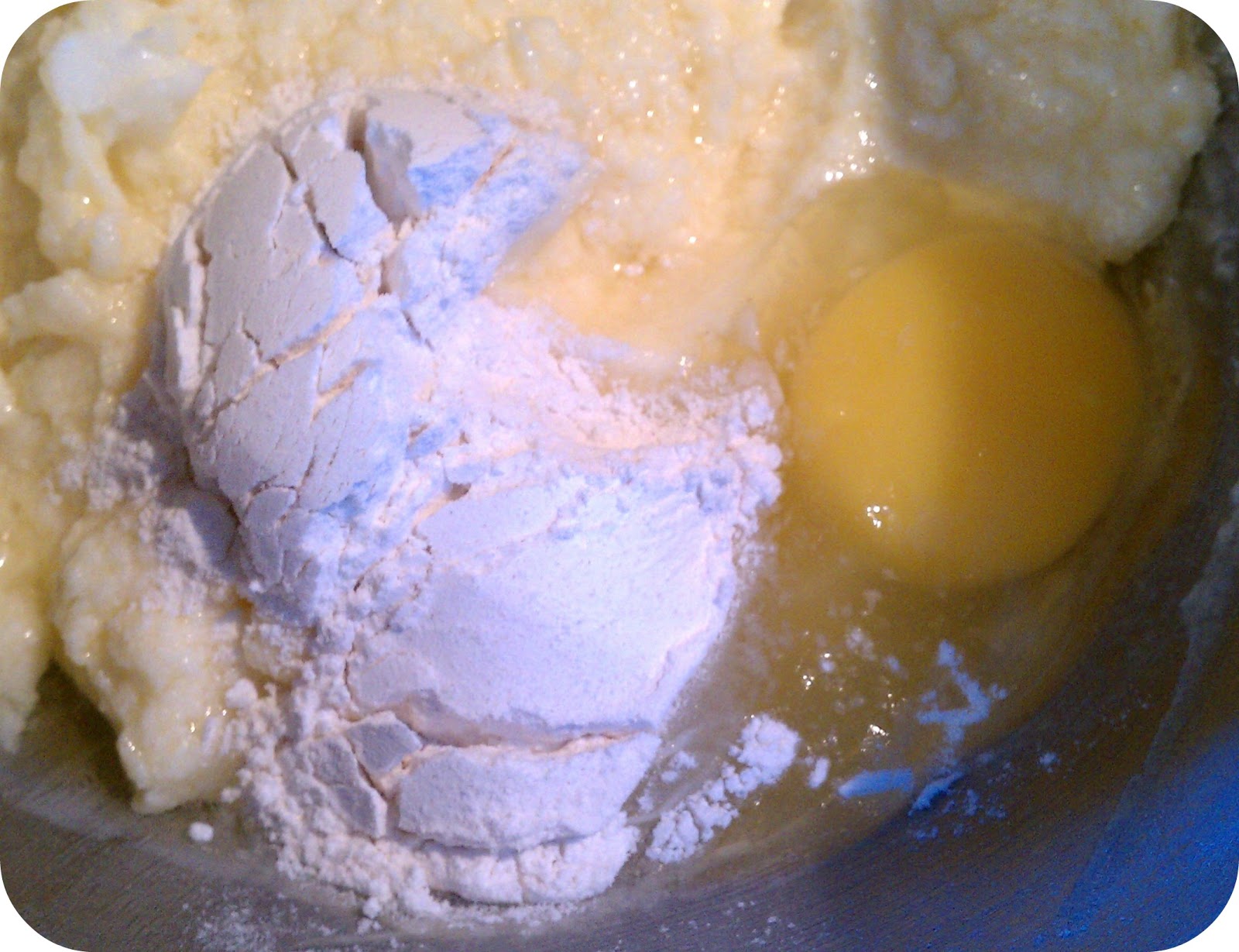 Life's Simple Measures: Secret Recipe Club: Victoria Sponge Cake