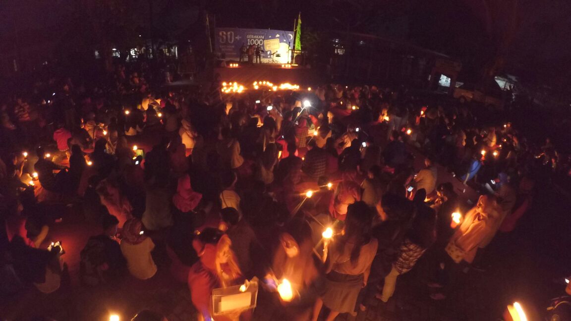 Gerakan 1000 Lilin Komunitas Earth Hour Serang Gerakan 1000 Lilin Komunitas Earth Hour Serang
