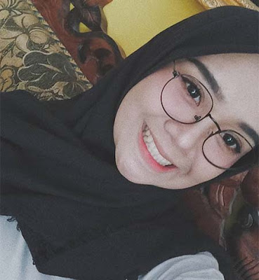 Regita Echa Senyum Regita Echa Senyum