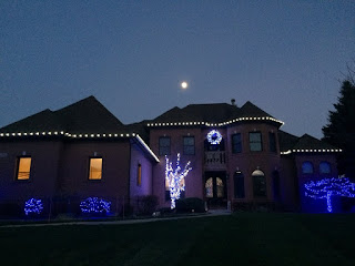 professional Christmas light installers Ann Arbor