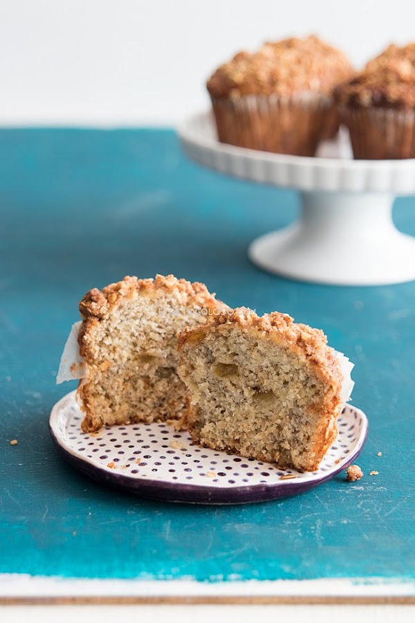 Estos son los mejores muffins de bana y avena que he probado hasta ahora, receta original de king arthur flour via elgatogoloso.com
