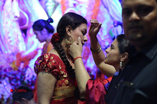 Ranbir Kapoor & Kajol Visits North Mumbai Durga Pooja 2016  0003