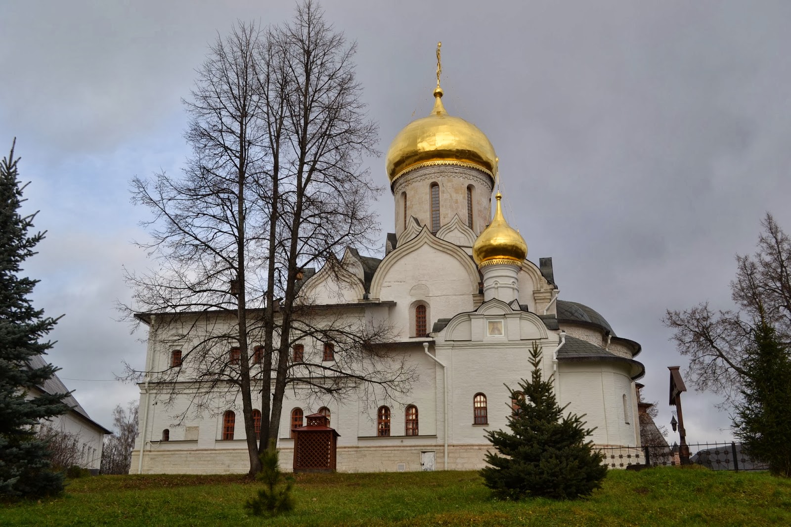 саввино сторожевский монастырь рождественский собор