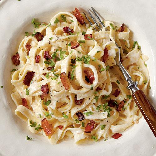 Fettuccine Alfredo with Bacon