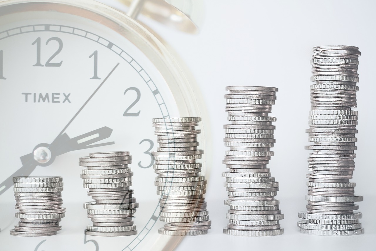 Why You Should Become Rich? Motivational Articles and Stories in English Why You Should Become Rich? Motivational Articles and Stories in English