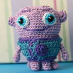 http://www.ravelry.com/patterns/library/oh-the-boov