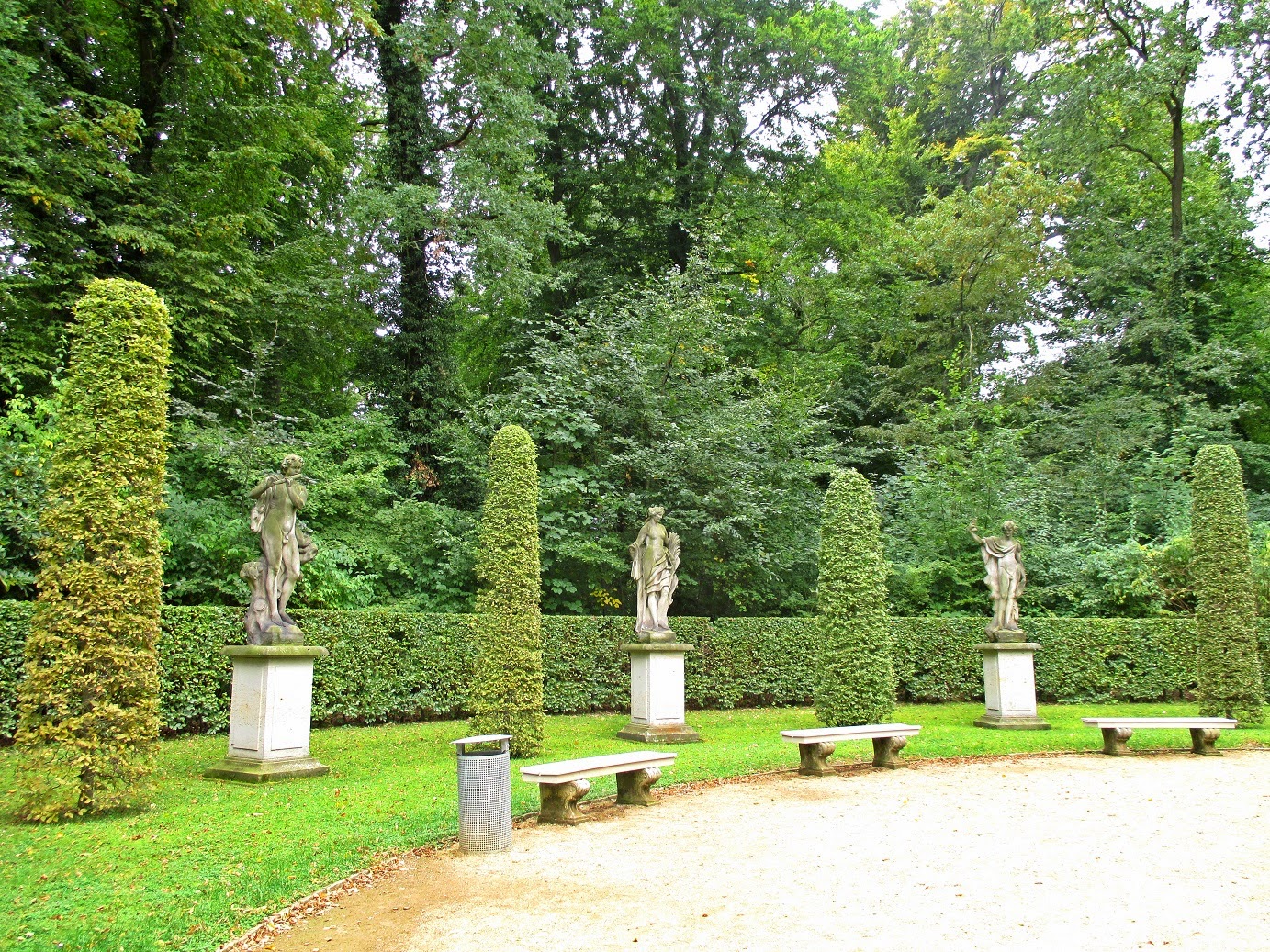 Wandering Polka Dot: Rainy Tidbits of Potsdam, Germany