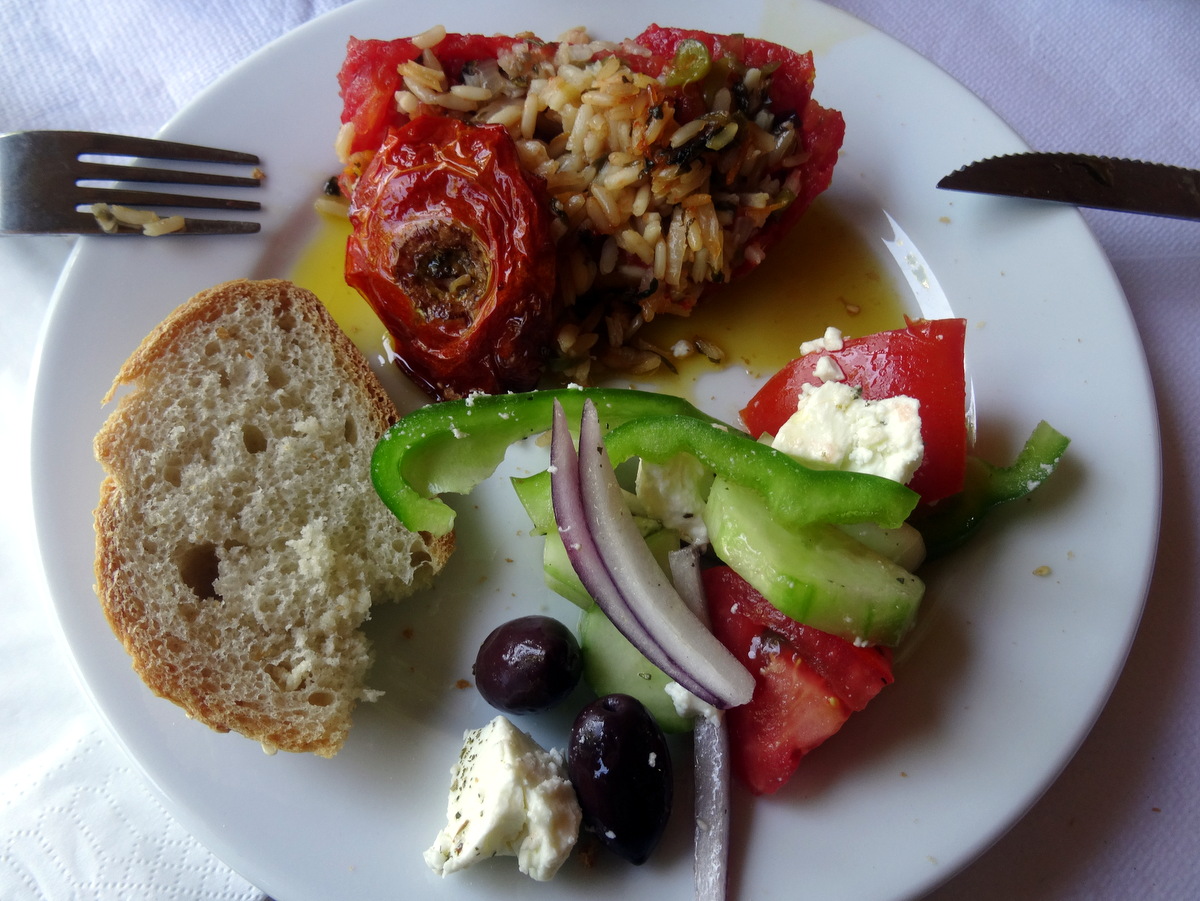 TRAVEL AND LIFESTYLE DIARIES Lefkada, Greece Afternoon Lunch at