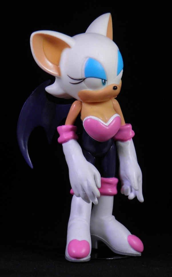 She's Fantastic: Sonic the Hedgehog's ROUGE THE BAT!