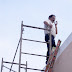 Alcalde de Maxcanú inspecciona techos del mercado municipal