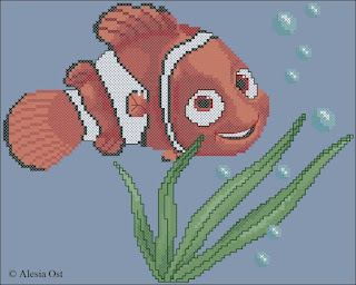 Small Nemo. Nemo, Finding Nemo, Disney, cartoon, cross-stitch, back stitch, free pattern, half stitch, quarter stitch, animal, fish, seascape, x-stitchmagic.blogspot.it, вышивка крестиком, бесплатная схема, punto croce, schemi punto croce gratis, DMC, blocks, symbols