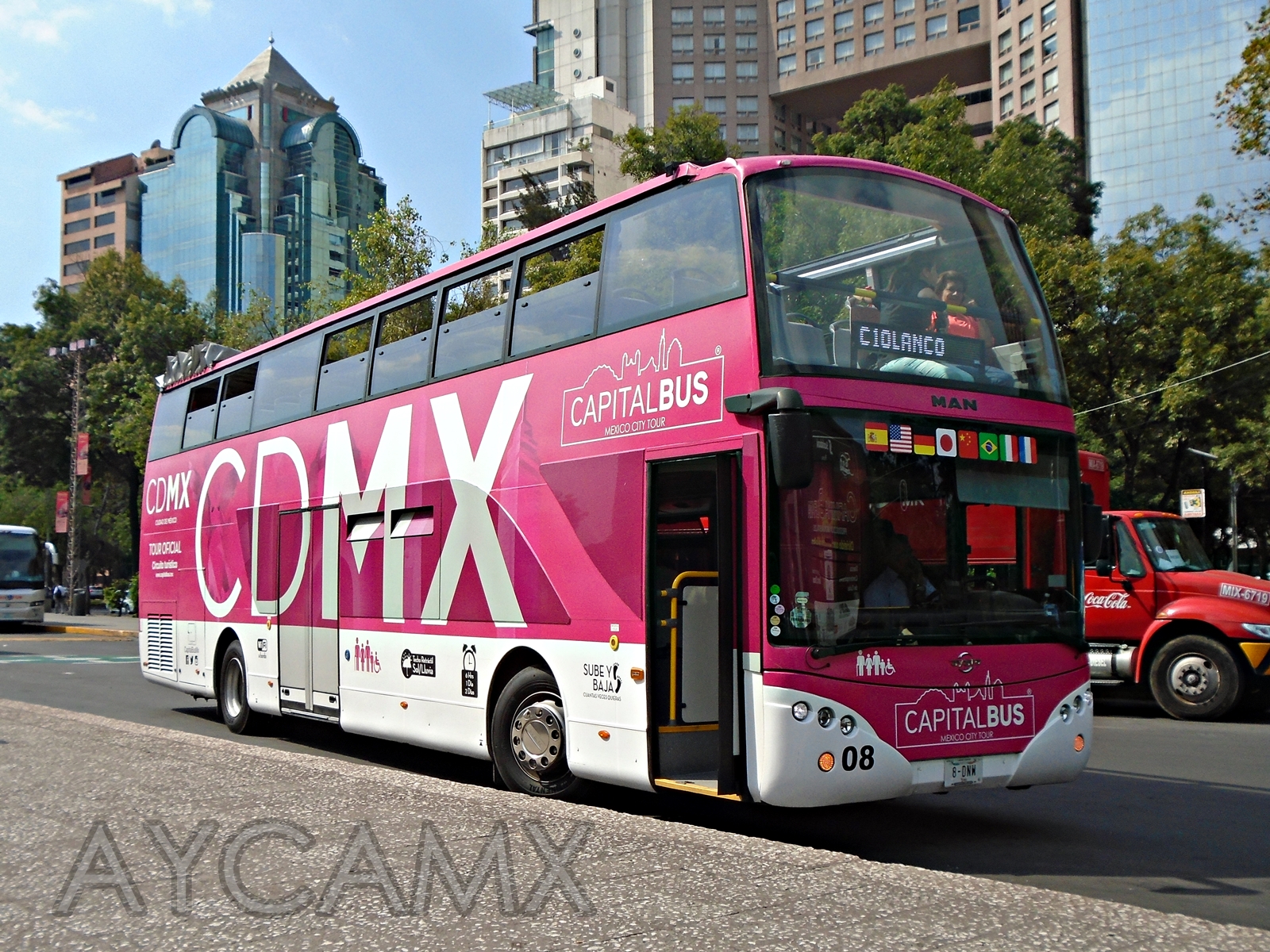 AYCAMX Autobuses y Camiones México Camiones Ciudad de México 205. Capital Bus y Turibus