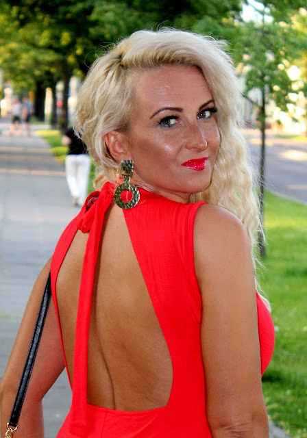 czerwona9.jpg