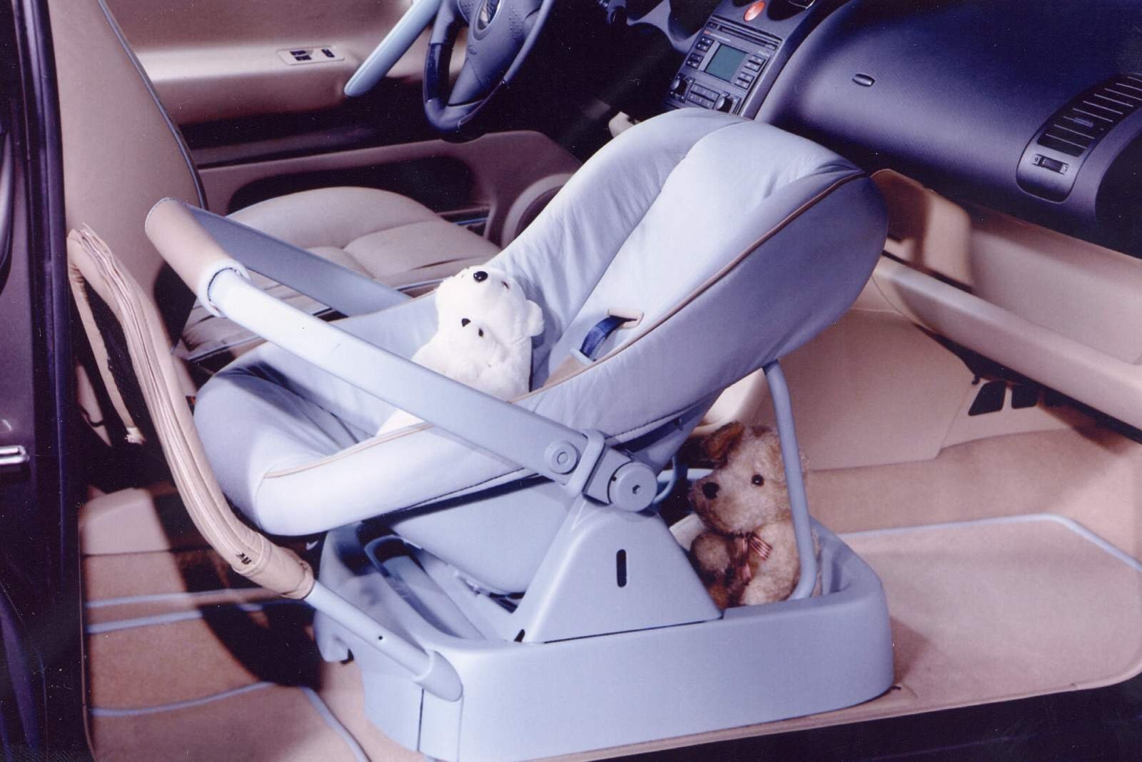 News Automobile 6 Easy Steps to Remove Your Old Car Seat