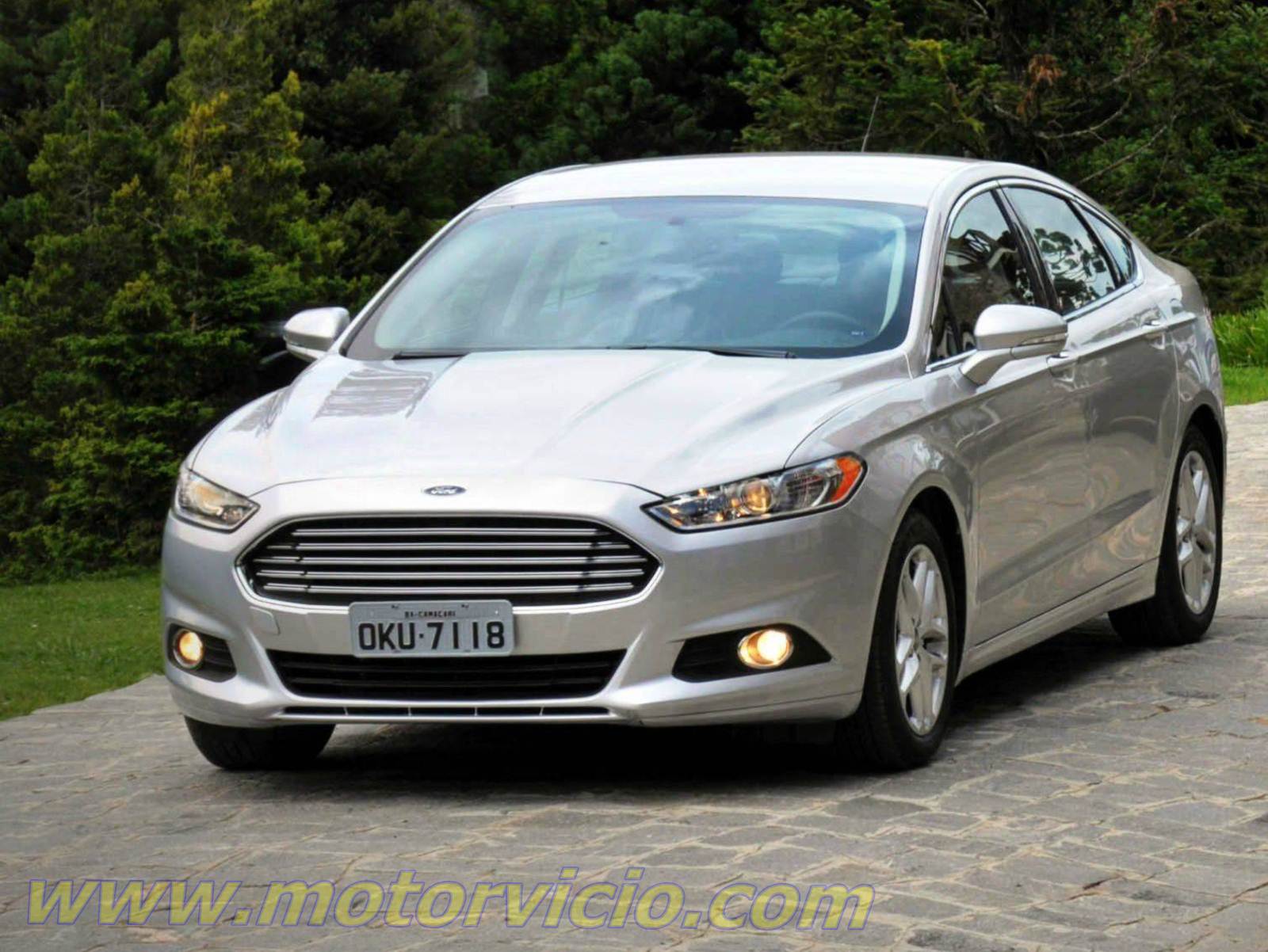 Fusion 2.5 Flex: preço de R$ 92.9 mil e consumo elevado