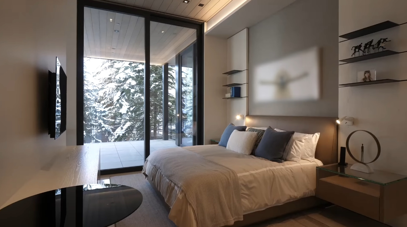 56 Photos vs. 165 W Forest Rd, Vail, CO Luxury Mansion Interior Design Tour