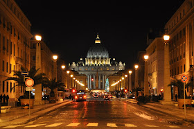 The Via della Conciliazione at night