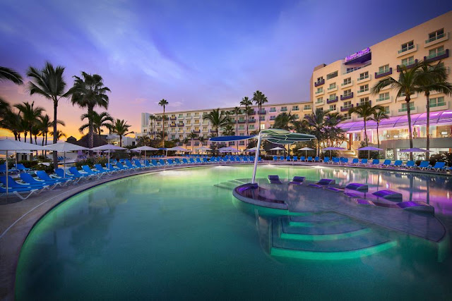 Hard Rock Hotel Vallarta is a luxury all inclusive resort with Rock Spa and Rock Star suites as well as amazing bars and restaurants.