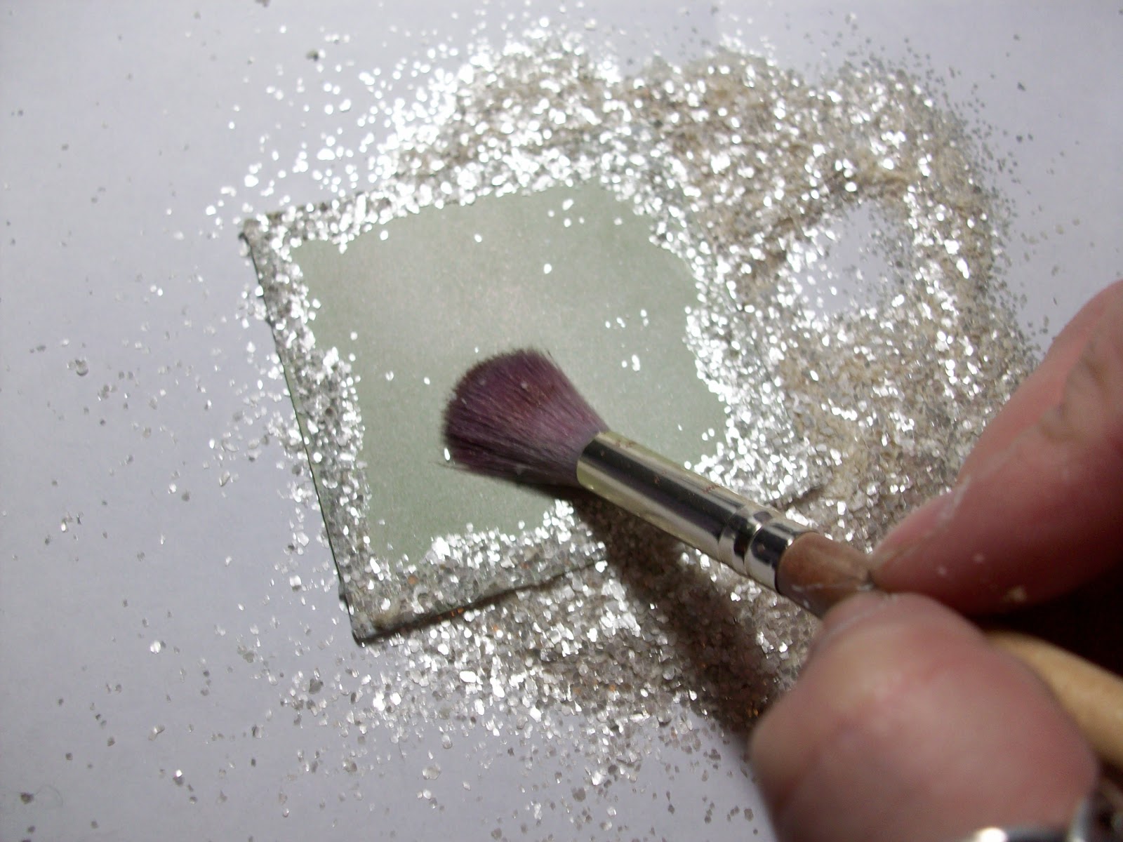 Anne and Paul's How to use Mica Flakes