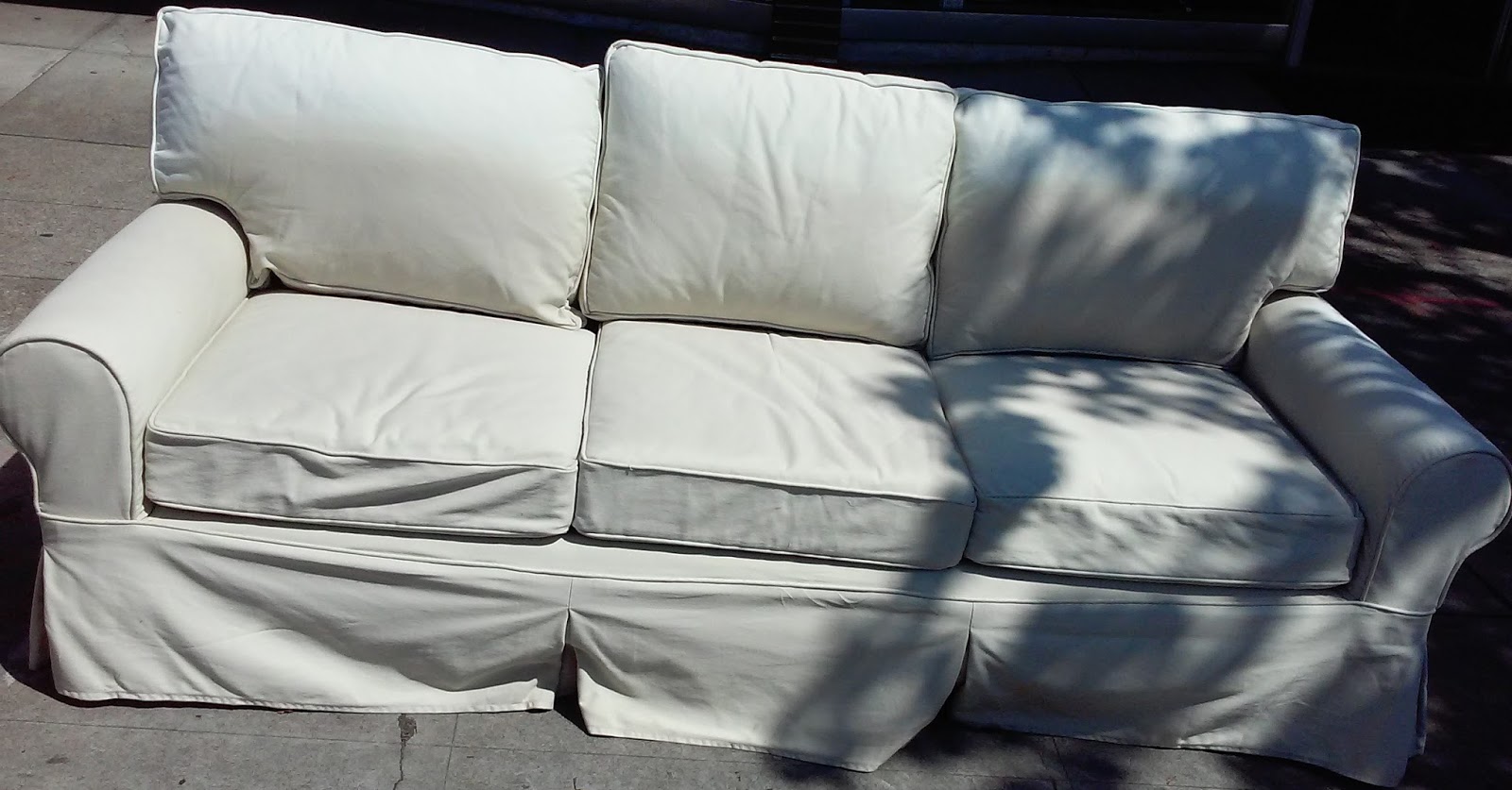 UHURU FURNITURE & COLLECTIBLES SOLD 7 1/2' IKEA Slipcovered Sofa 140
