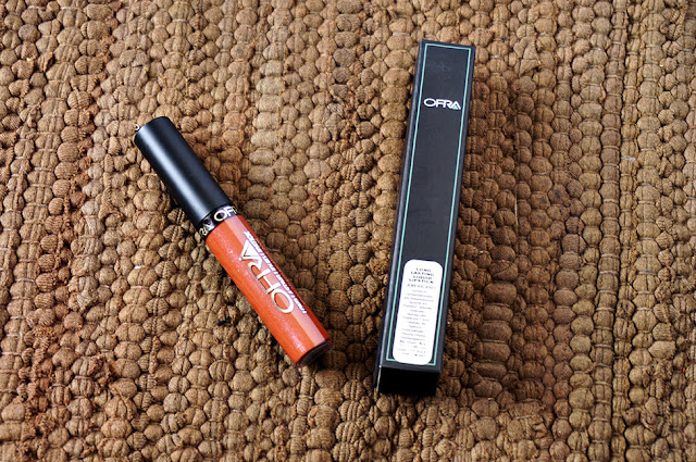 OFRA Long Lasting Liquid Lipstick review and swatches, Ofra cosmetics, Liquid lipsticks, Long Lasting liquid lipsticks, beauty, beauty blog, beauty review, makeup, makeup review, makeup blog, Lipstick review, lipstick swatches, matte lipstick, matte liquid lipstick, buy makeup online, red alice rao, redalicerao, top beauty blog, 