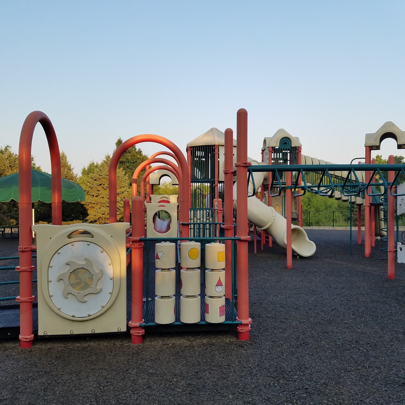 Play St. Louis Central Park, Chesterfield