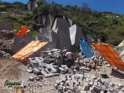 Pedra folheta para caminho de pedra.