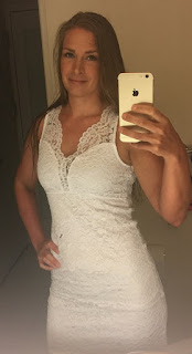 tyttö, nainen, valkoinen pitsimekko, selfie, ulkomailla, illallisaika, loma