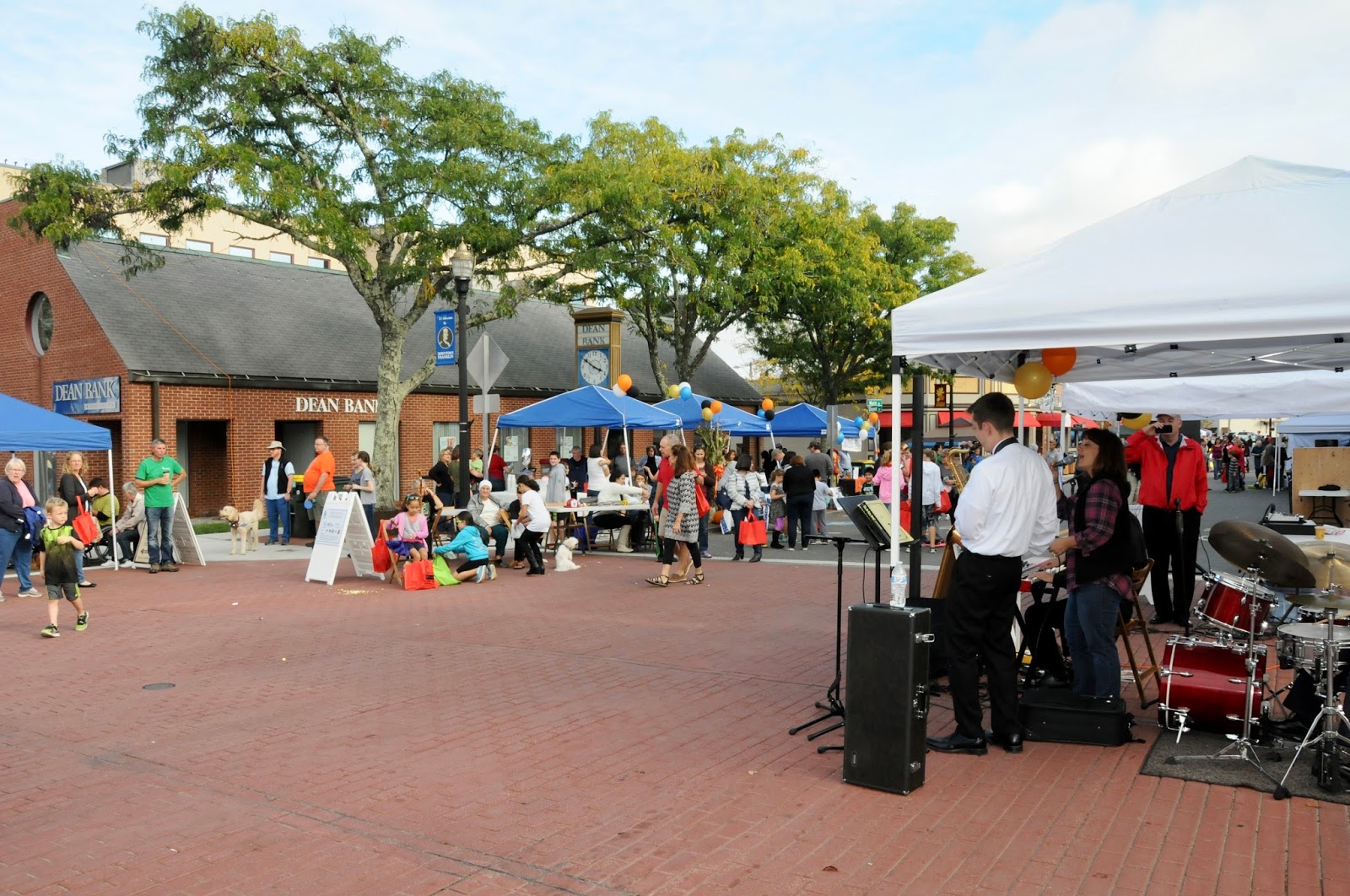 Franklin Downtown Partnership Harvest Festival WOWs Downtown Franklin