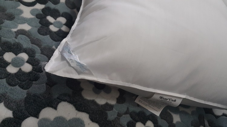 The Budget Fashion Seeker - Budget Shopping : Select Comfort Pillows 2