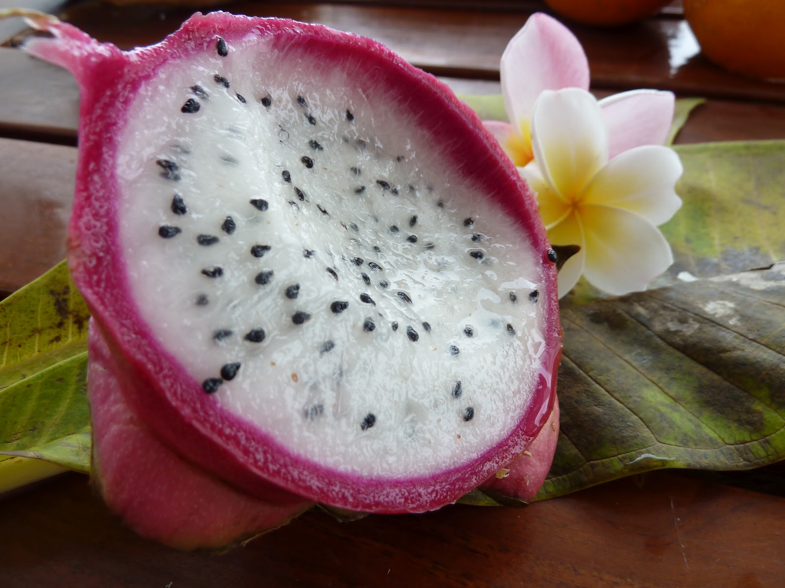 gluten appetit: Frucht des Tages: Pitahaya - Drachenfrucht