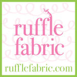 Tiny flower girl dress of Ruffle Fabric: Tutorial! / Create / Enjoy