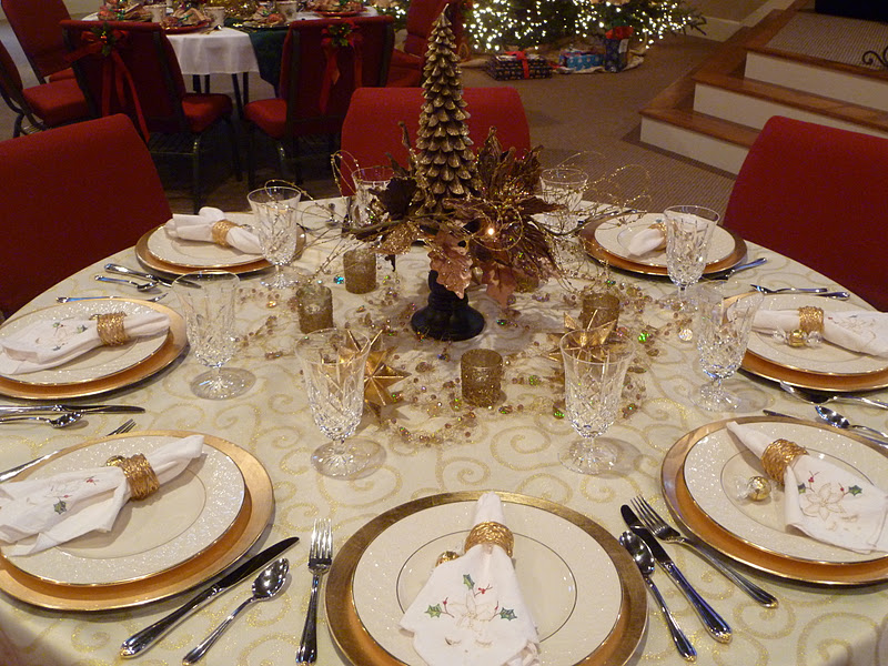 Only From Scratch Christmas Tablescapes