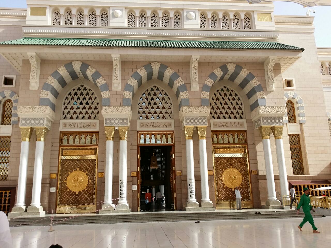 Dr Shafie Abu Bakar Dekorasi  Tiang Seri Masjid  Al Umm 