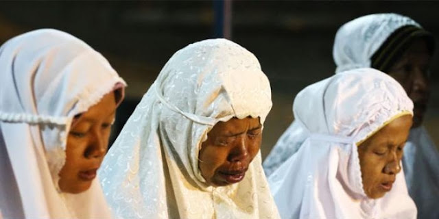 Membaca 2 Ayat Ini Saja Setiap Malam, Rezeki Akan Lancar, Bisa Buat Nyicil Hutang Membaca 2 Ayat Ini Saja Setiap Malam, Rezeki Akan Lancar, Bisa Buat Nyicil Hutang