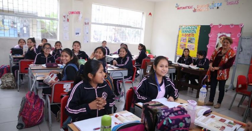 MINEDU: Conoce las últimas medidas sobre cierre de año escolar 2017 (R. M. Nº 585-2017-MINEDU) www.minedu.gob.pe MINEDU: Conoce las últimas medidas sobre cierre de año escolar 2017 (R. M. Nº 585-2017-MINEDU) www.minedu.gob.pe