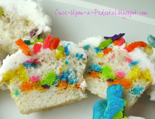 surprise-inside-cake-cereal-deborah-stauch-fruity-pebbles-froot-loops