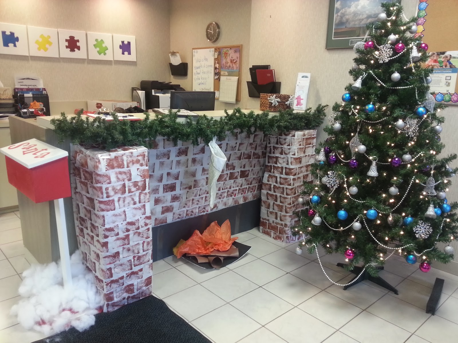 Winter Wonderland Christmas Tree + Easy Boa Tutorial - The Crafting Nook