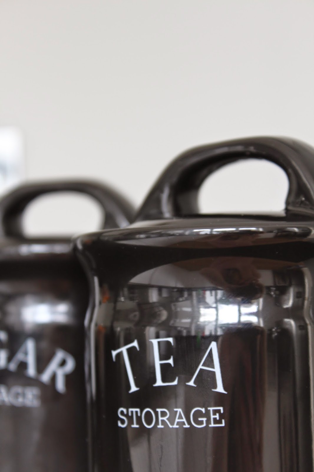 KITCHEN CONTAINERS MAKE OR BREAK? Finnterior Designer