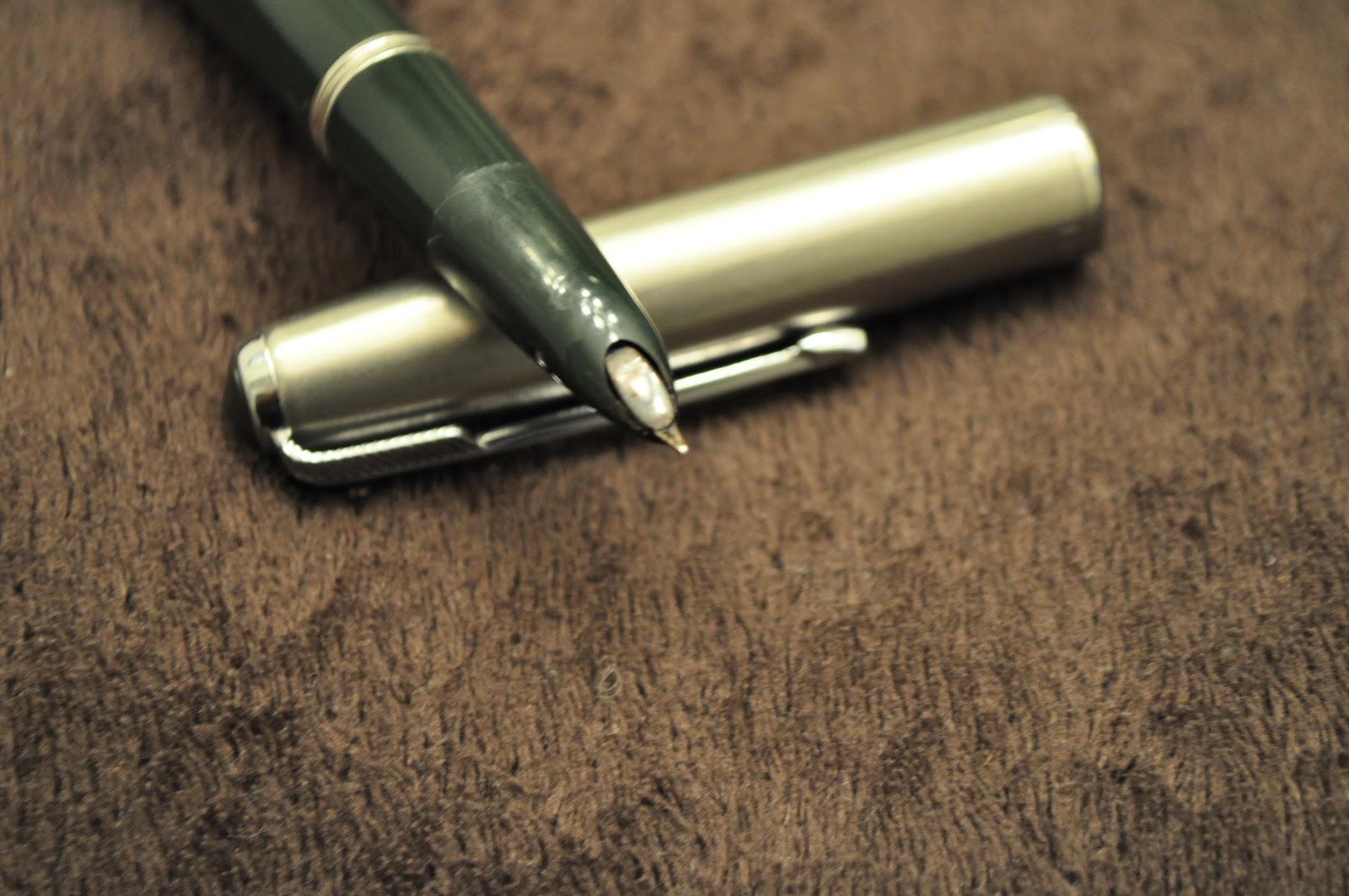 Redlands Pens: Rare! Forest Green Parker 51 Aerometric fountain pen ...