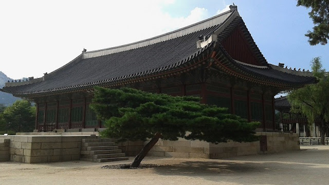 Gangnyeongjeon (Dormitorio real)