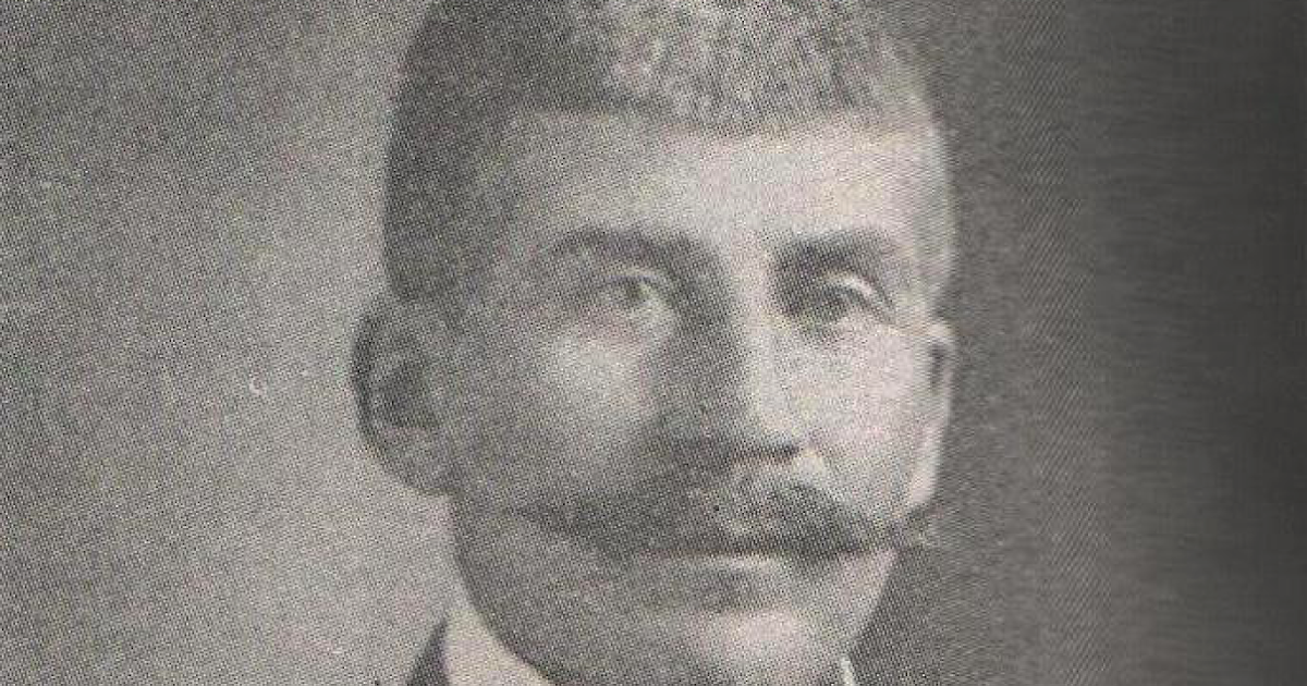 El maestro Ambrosio Figueroa Mata