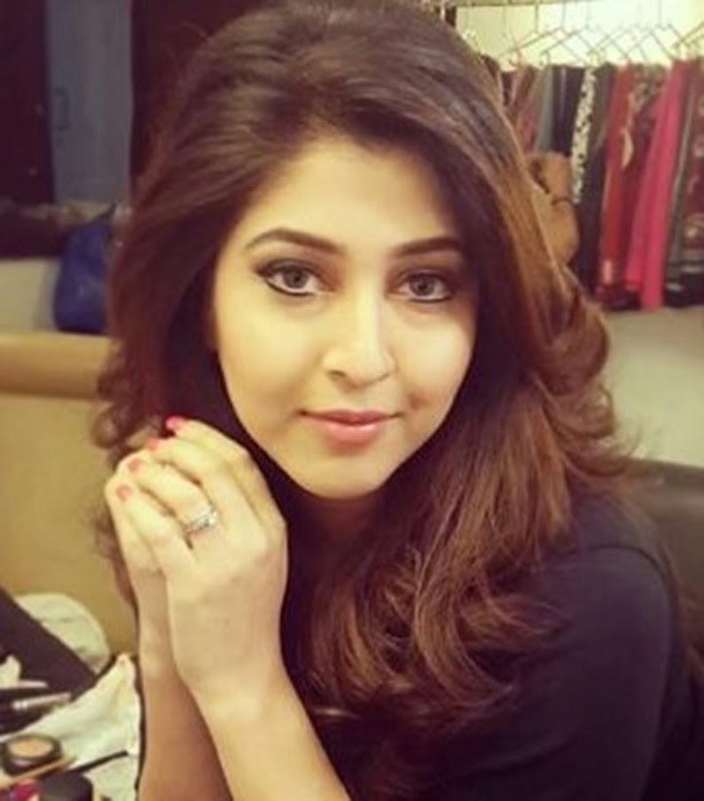 Foto Sonarika Bhadoria ~ Pemeran Dewi Parwati Mahadewa 8 Foto Sonarika Bhadoria ~ Pemeran Dewi Parwati Mahadewa 8