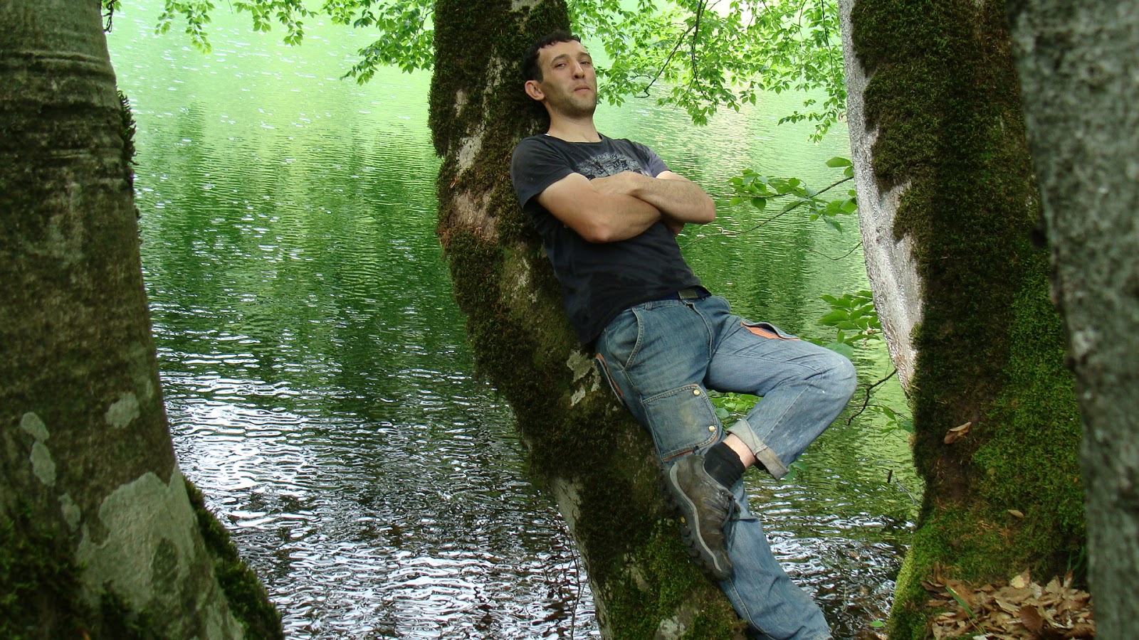 Сагаипова ирзаханова. Фото furkan андрича￼. Adam zhurek remix furkan olcay sami ismayilli. Зимняя фотосессия в лесу с машиной. Тамила сагаипова обои.